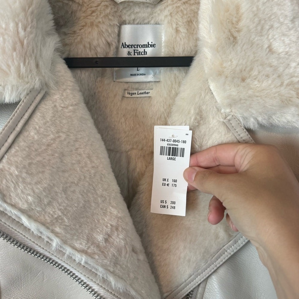 Abercrombie & Fitch Vegan Leather Aviator Jacket Shearling Beige Size L NWT - Picture 7 of 8